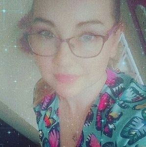 Meet your Posher, Briana